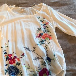 NWOT Lucky Brand Embroidered Top XS
